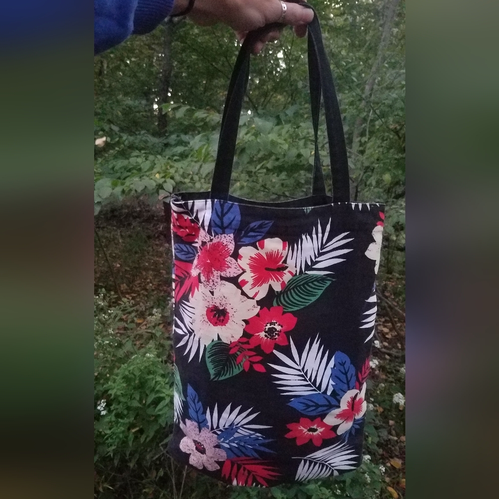 VTG H&M Black Floral Tote Bag